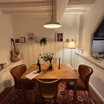 Cosy Traditional Old Stone Townhouse In Bastide Dom wakacyjny Carcassonne