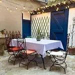 Cosy Traditional Old Stone Townhouse In Bastide Dom wakacyjny *