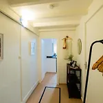 Cosy Traditional Old Stone Townhouse In Bastide Dom wakacyjny