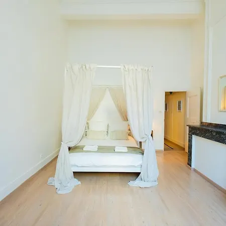 Cosy Traditional Old Stone Townhouse In Bastide 別荘
