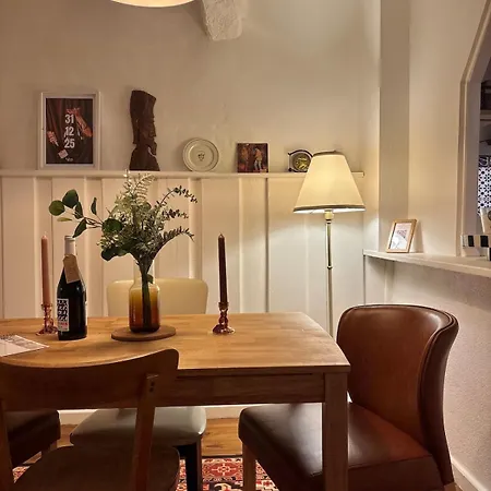 Cosy Traditional Old Stone Townhouse In Bastide 度假居 *