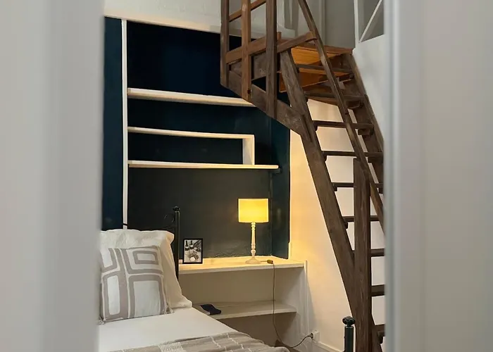 Cosy Traditional Old Stone Townhouse In Bastide *