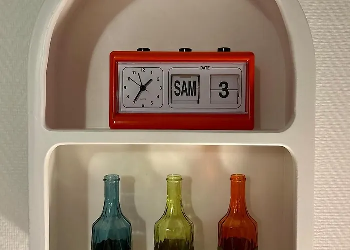 Cosy Traditional Old Stone Townhouse In Bastide