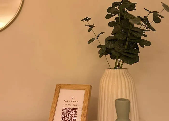 Cosy Traditional Old Stone Townhouse In Bastide Dom wakacyjny *